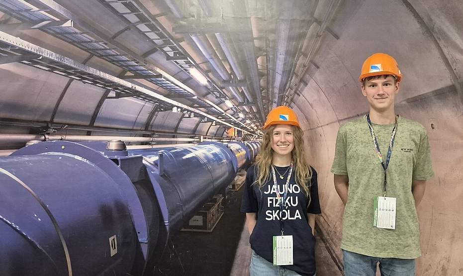 Jauno Fiziķu skolas dalībnieki CERN