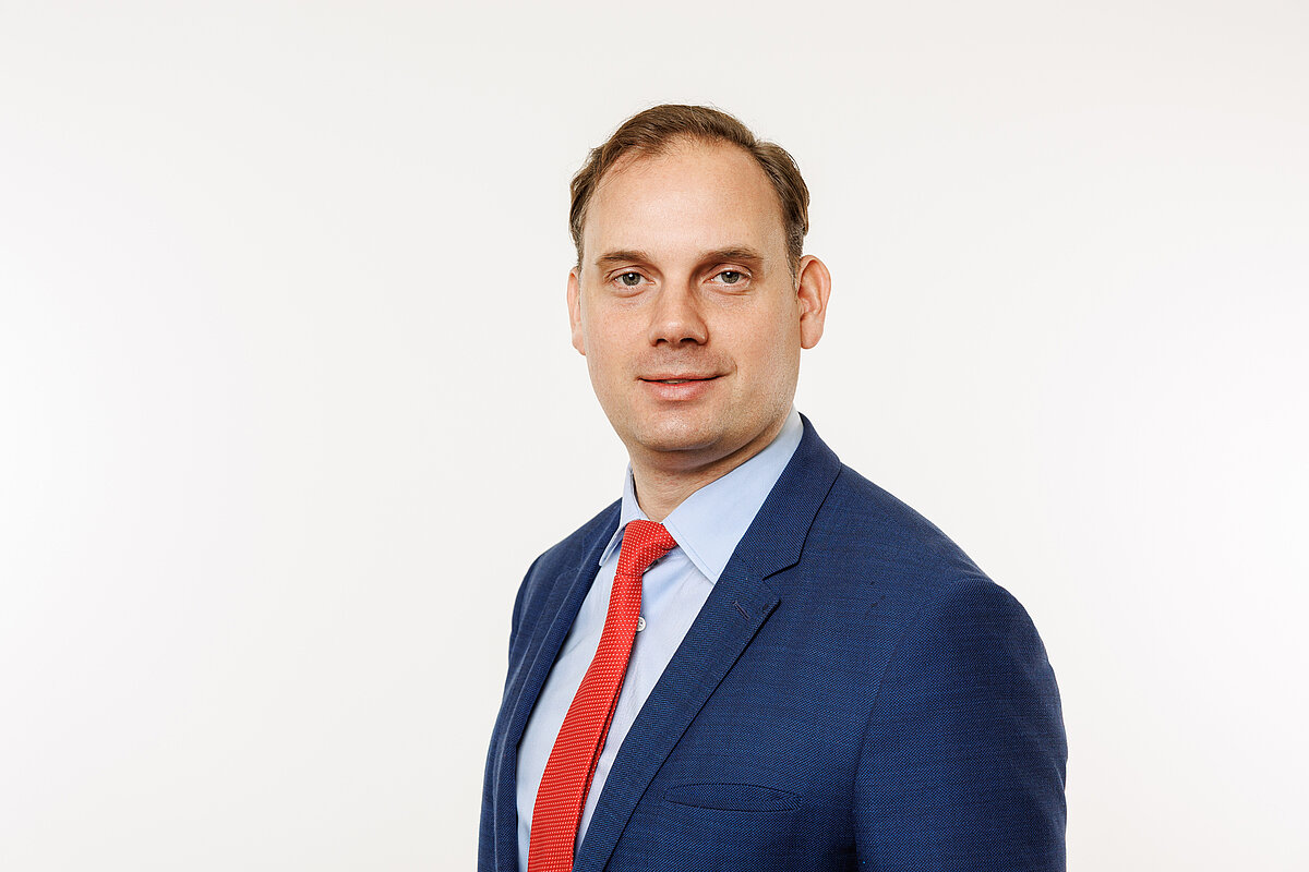 LU profesors Henrijs Kaļķis