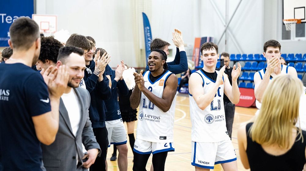 Basketbolisti laukumā