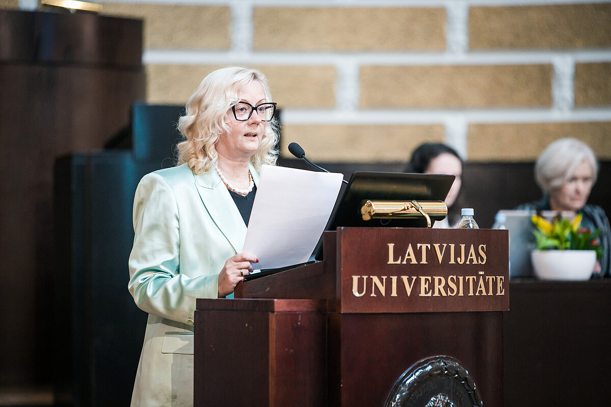 LU Doktorantūras skolas direktore prof. Zanda Rubene